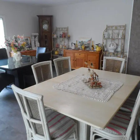 Oda ve Kahvaltı Cafecouet'breizh